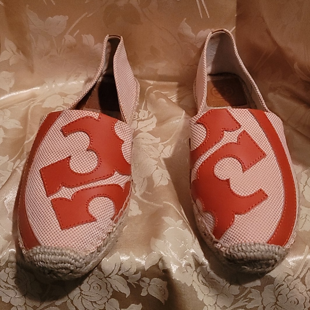 Brand new in box Tory Burch